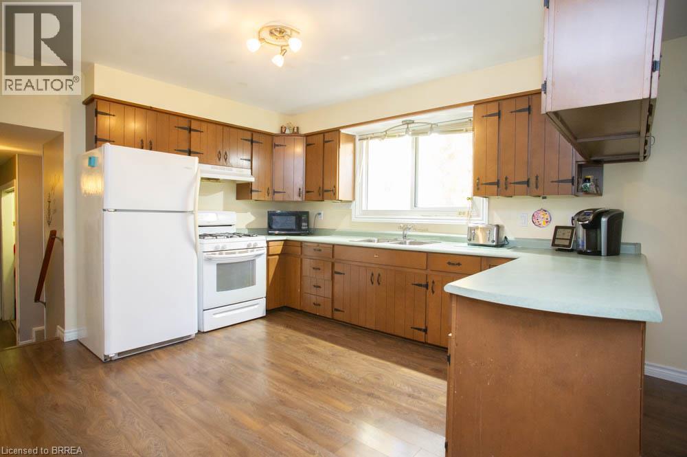 66 Front Road, Port Rowan, Ontario  N0E 1M0 - Photo 10 - 40873593