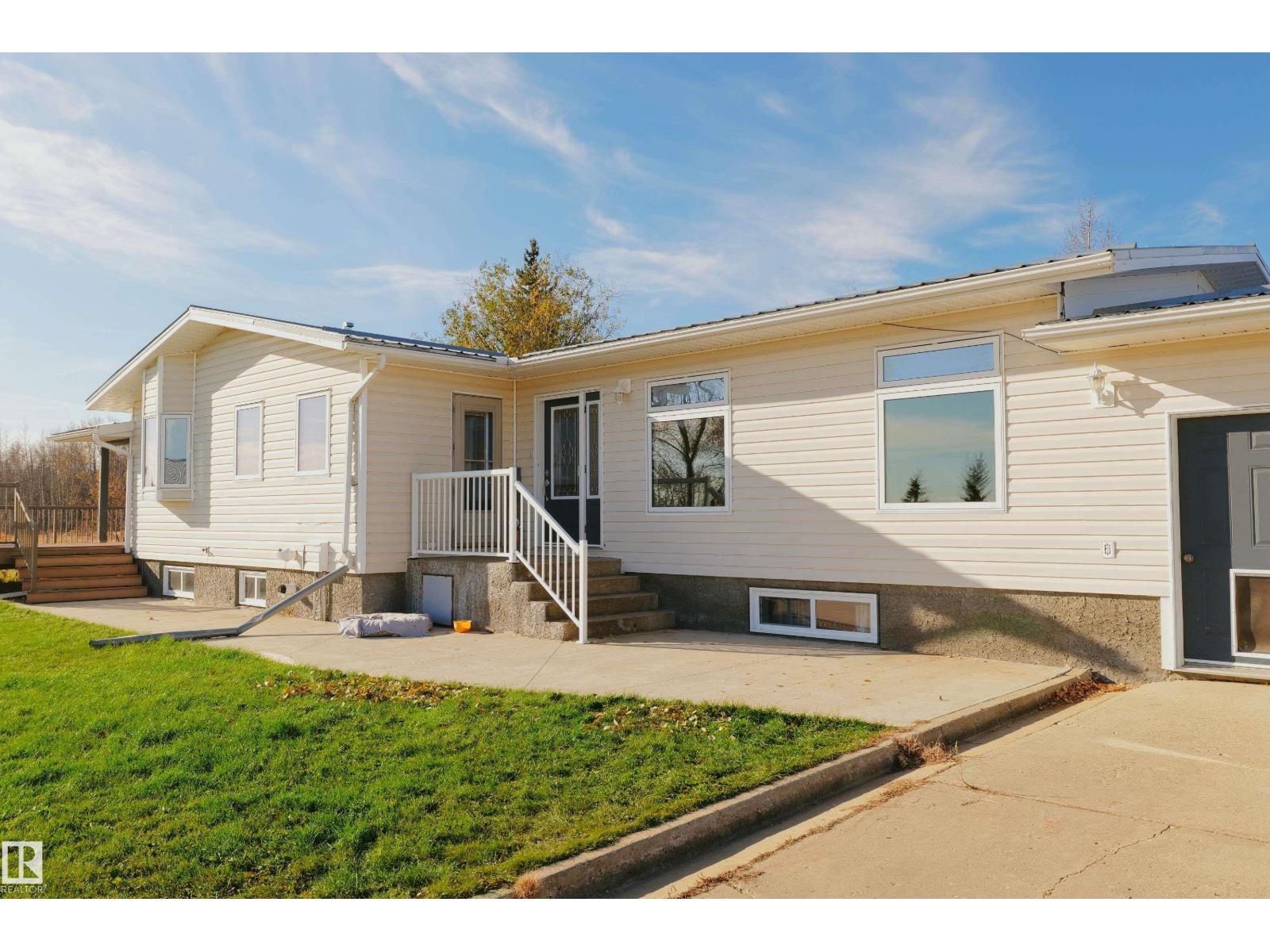 61127 Range Road 44