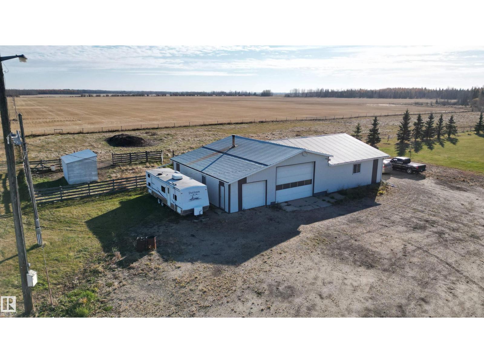 61127 Range Road 44