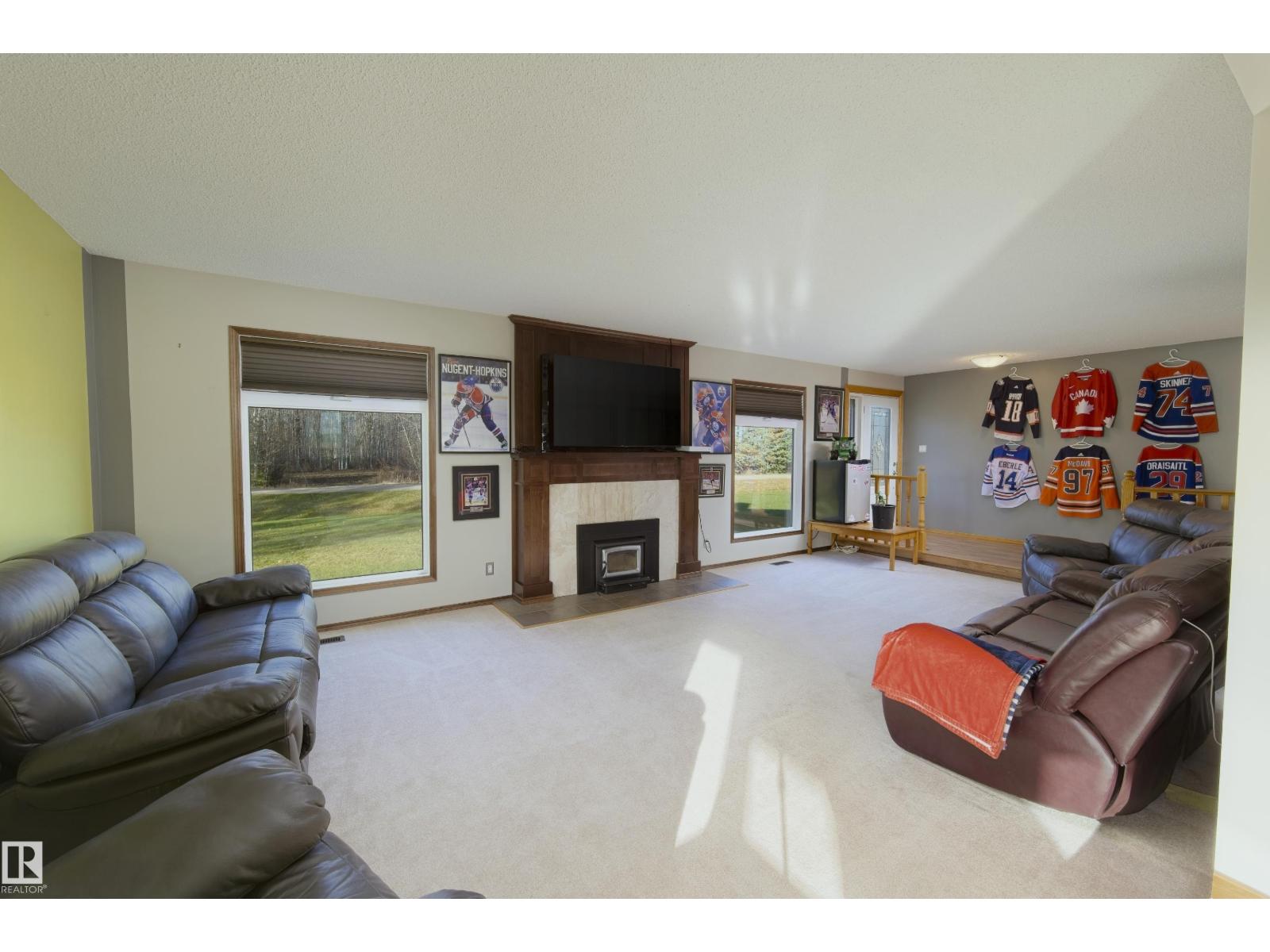 61127 Range Road 44