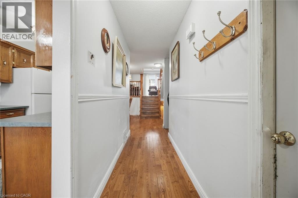 66 Hockley Path, Brampton, Ontario  L6V 3R3 - Photo 8 - 40871776