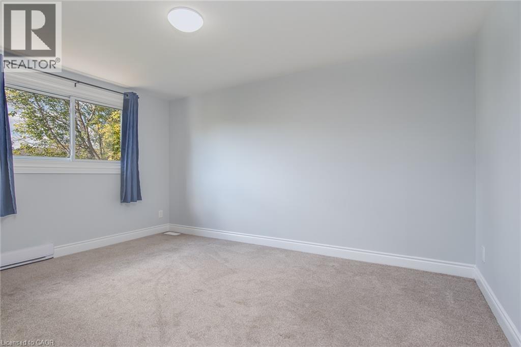 Townhouse for sale at 530 Parkview Crescent, Preston Heights, Cambridge, Ontario, photo 24