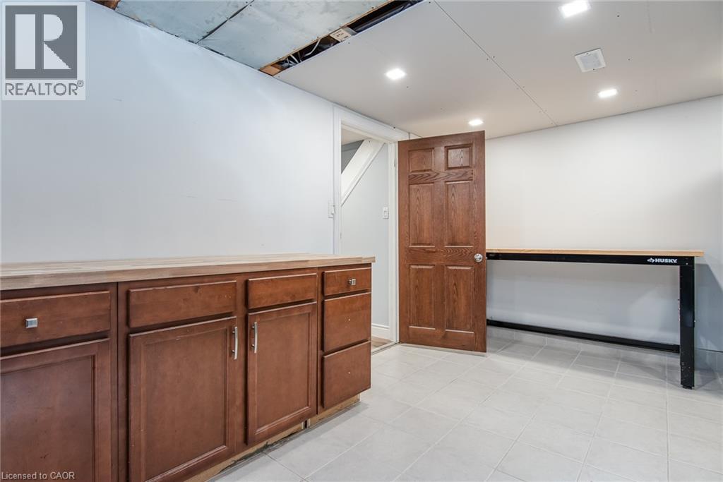 Townhouse for sale at 530 Parkview Crescent, Preston Heights, Cambridge, Ontario, photo 38