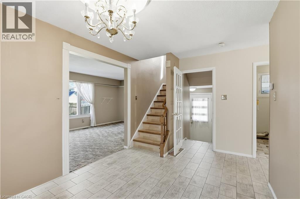 154 Memorial Avenue, Hamilton, Ontario  L8G 4C7 - Photo 9 - 40873068