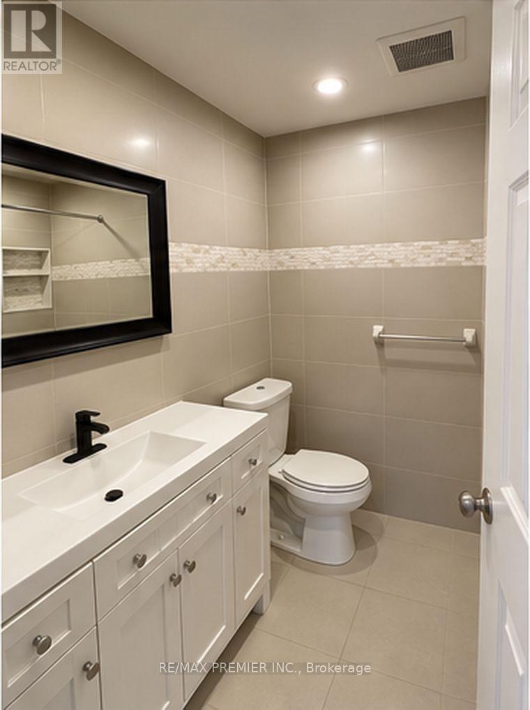 B1 - 15 Wilmington Avenue, Toronto, Ontario  M3H 5H7 - Photo 10 - C14120448