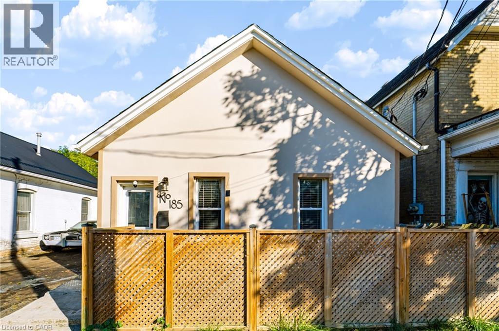 185 Murray Street, Brantford, Ontario  N3S 5R4 - Photo 1 - 40874283
