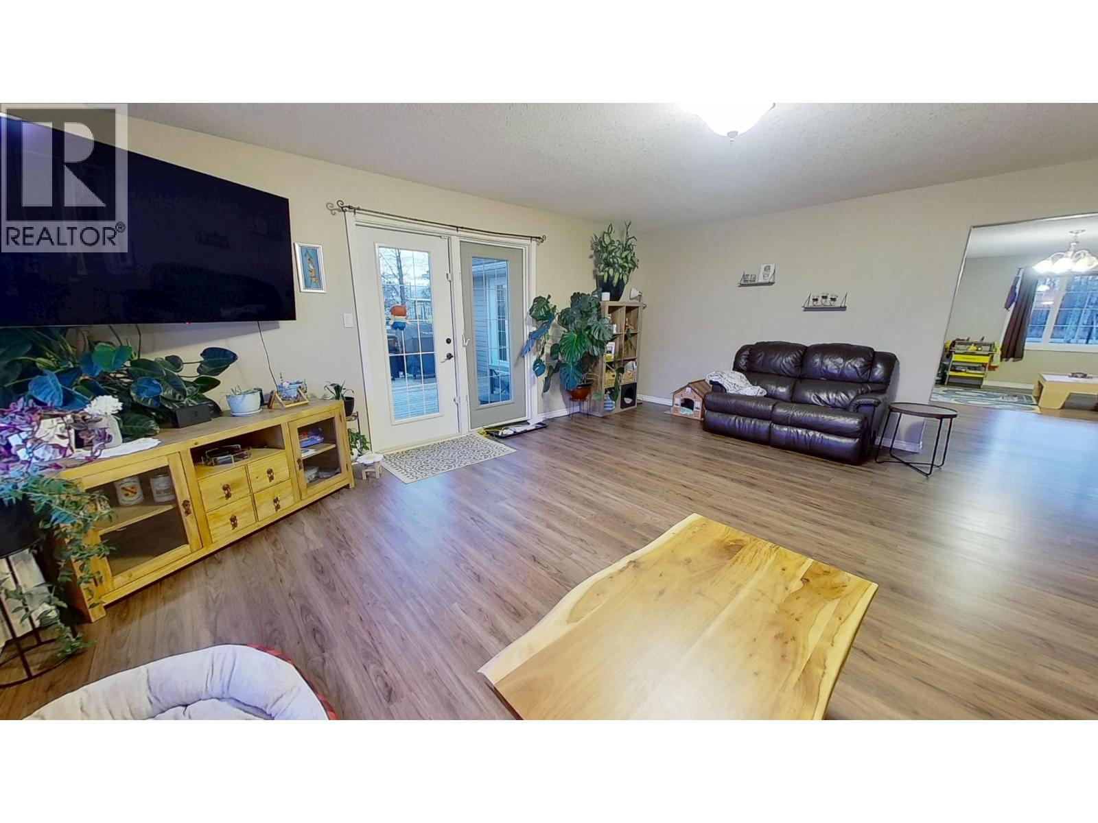 10717 271 ROAD