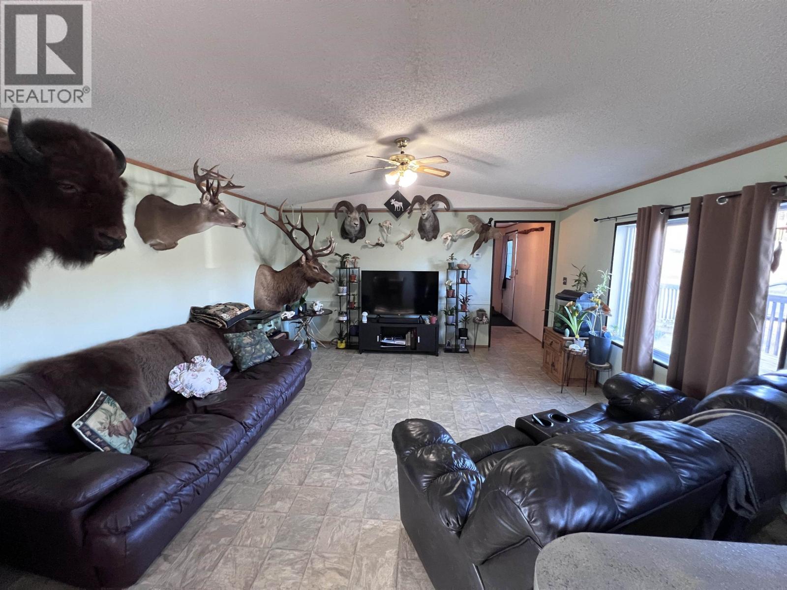62 5701 Airport Drive, Fort Nelson, British Columbia  V0C 1R0 - Photo 12 - R3178230