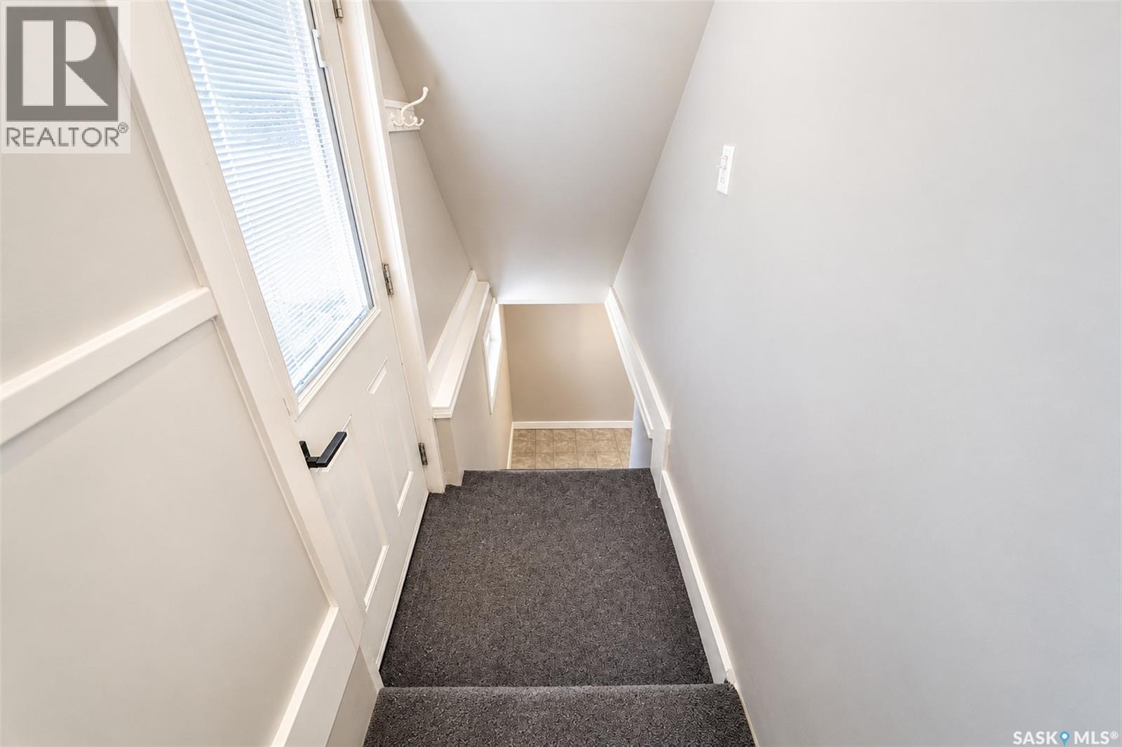 1125 B Avenue N, Saskatoon, Saskatchewan  S7L 1G2 - Photo 27 - SK052073