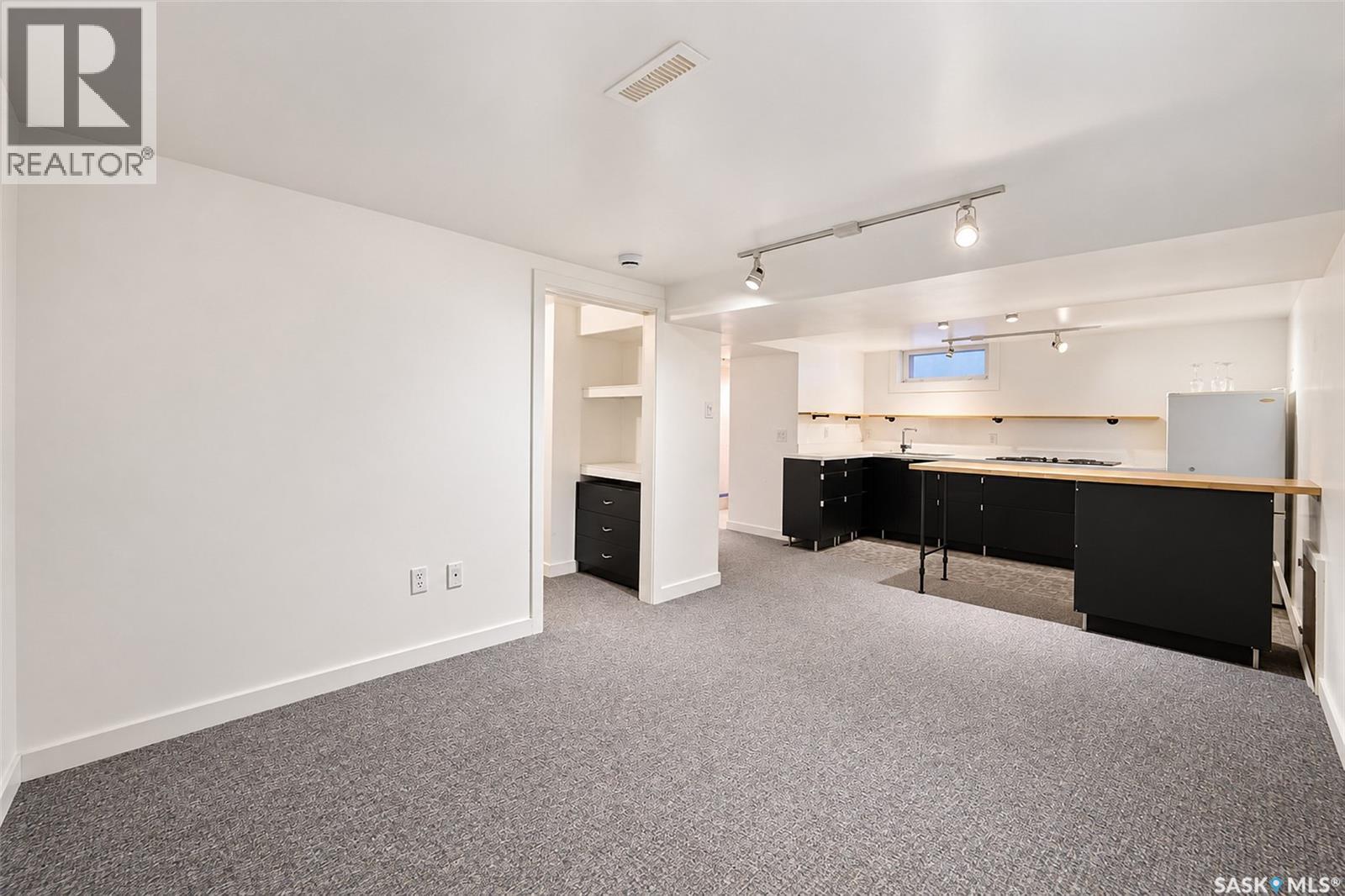 1125 B Avenue N, Saskatoon, Saskatchewan  S7L 1G2 - Photo 47 - SK052073