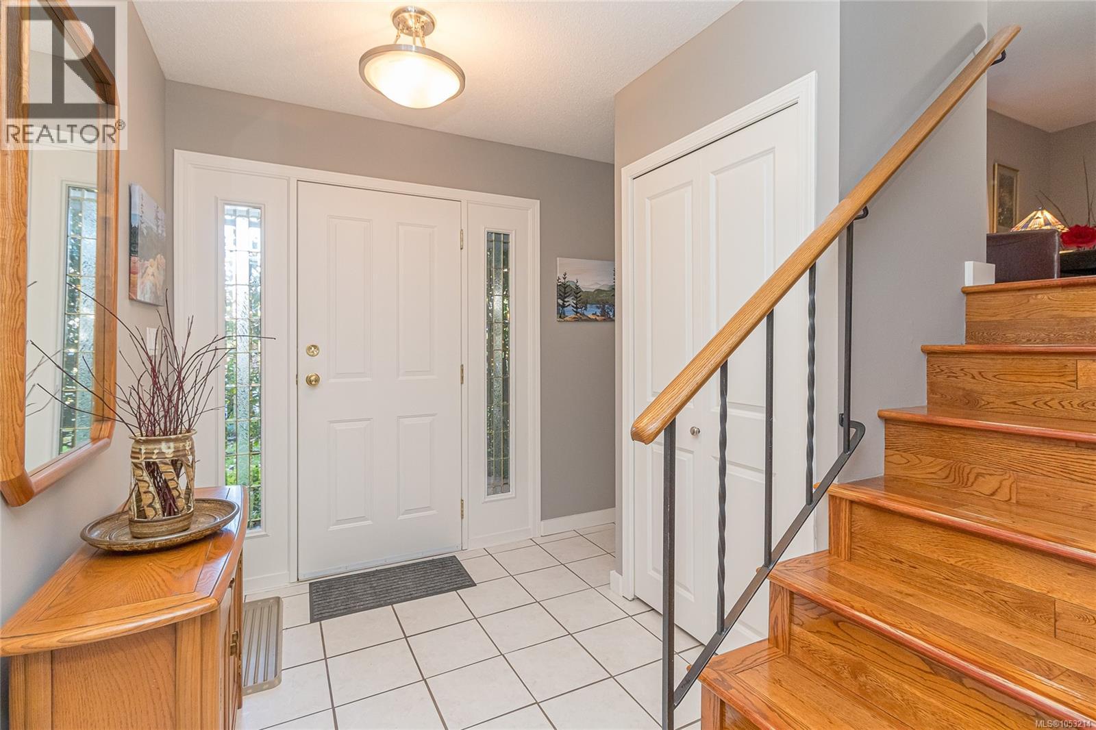 1025 Waverly Terr