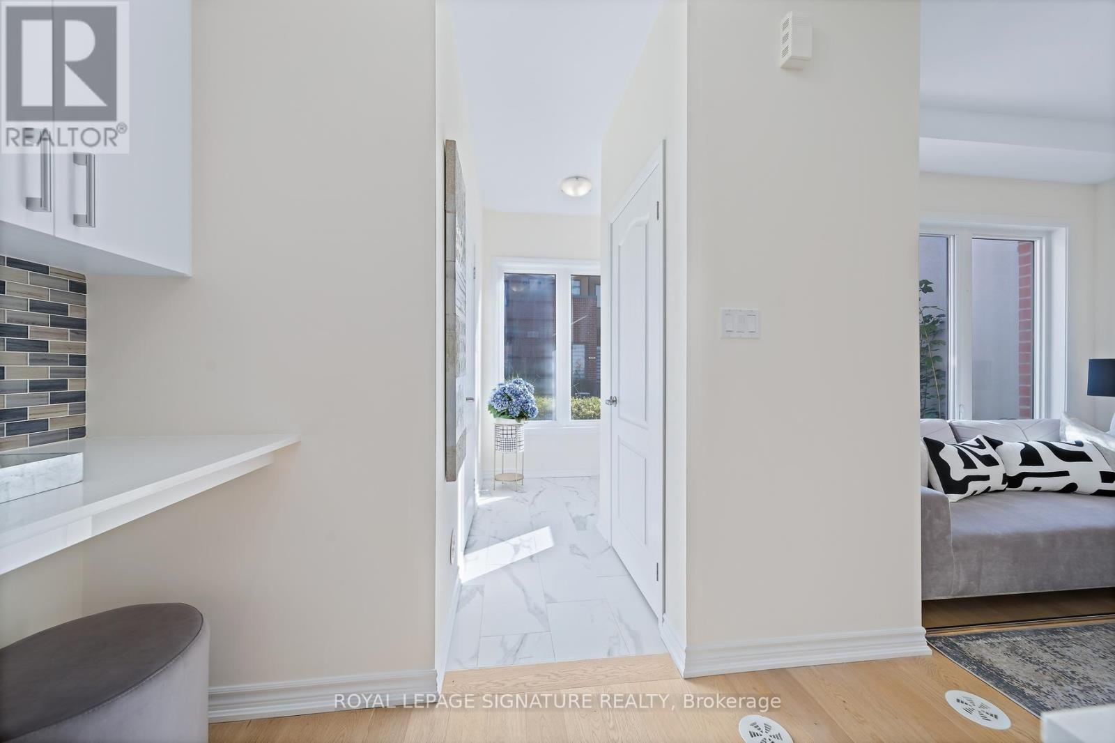 42 - 30 Curlew Drive, Toronto (Parkwoods-Donalda), Ontario  M3A 0A8 - Photo 10 - C14121772