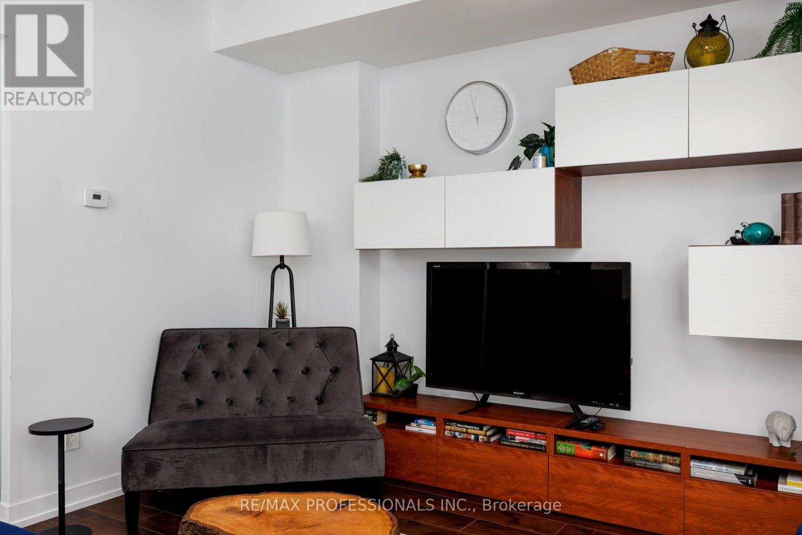 226 - 560 King Street W, Toronto (Waterfront Communities), Ontario  M5V 1M3 - Photo 9 - C14121782