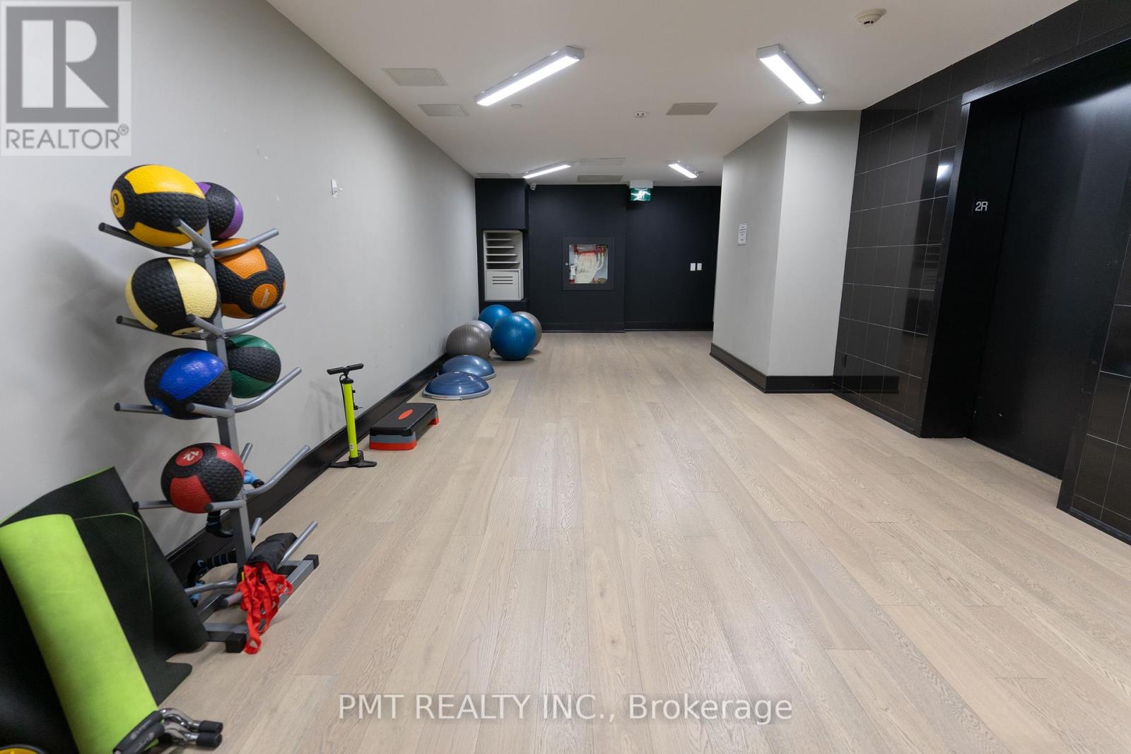310 - 1238 Dundas Street E, Toronto, Ontario  M4M 0C6 - Photo 18 - E14121660