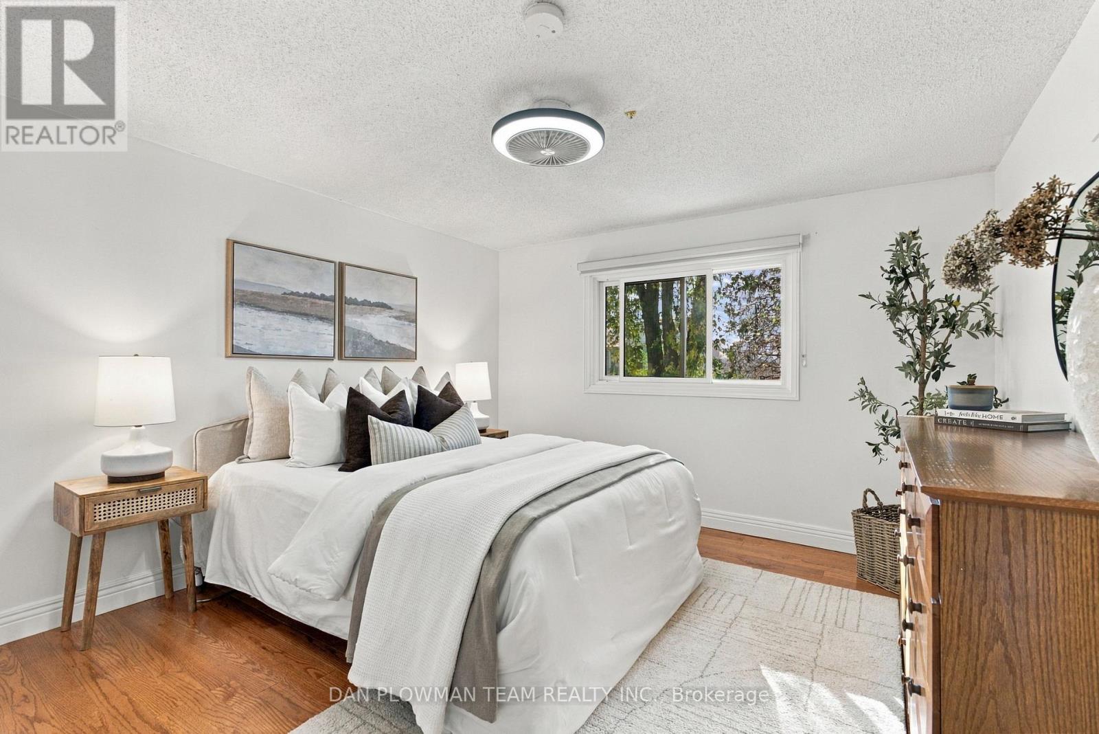 660 Foxwood Trail, Pickering, Ontario  L1V 3X8 - Photo 22 - E14121688