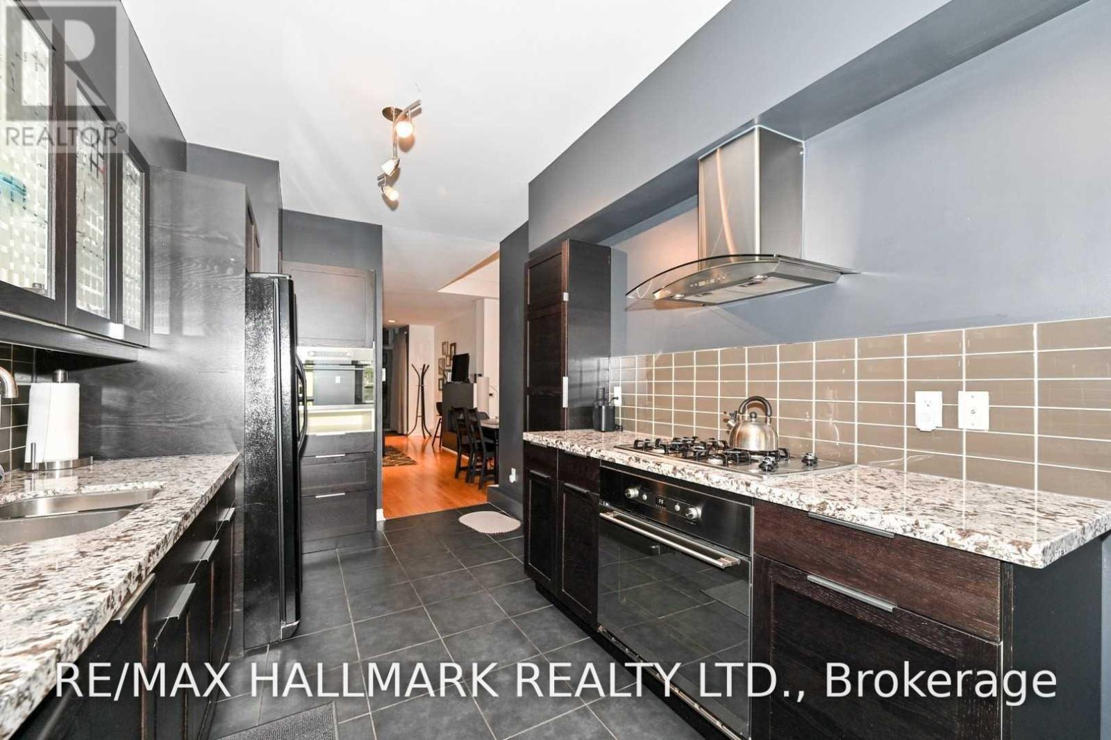 10 Verral Avenue, Toronto, Ontario  M4M 2R2 - Photo 10 - E14121698