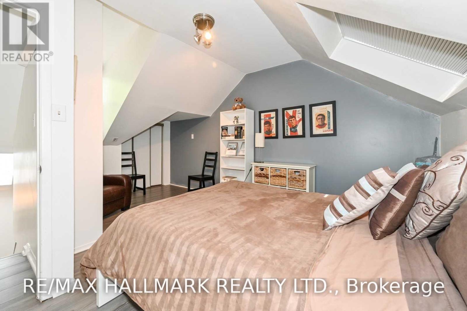 10 Verral Avenue, Toronto, Ontario  M4M 2R2 - Photo 23 - E14121698