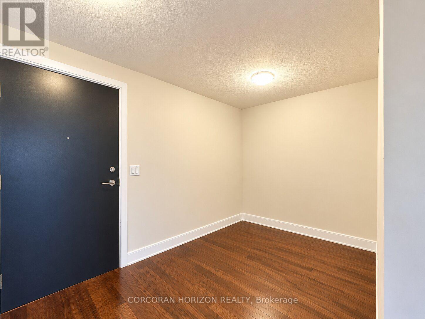 1620 - 135 Village Green Square, Toronto, Ontario  M1S 0G4 - Photo 2 - E14121872