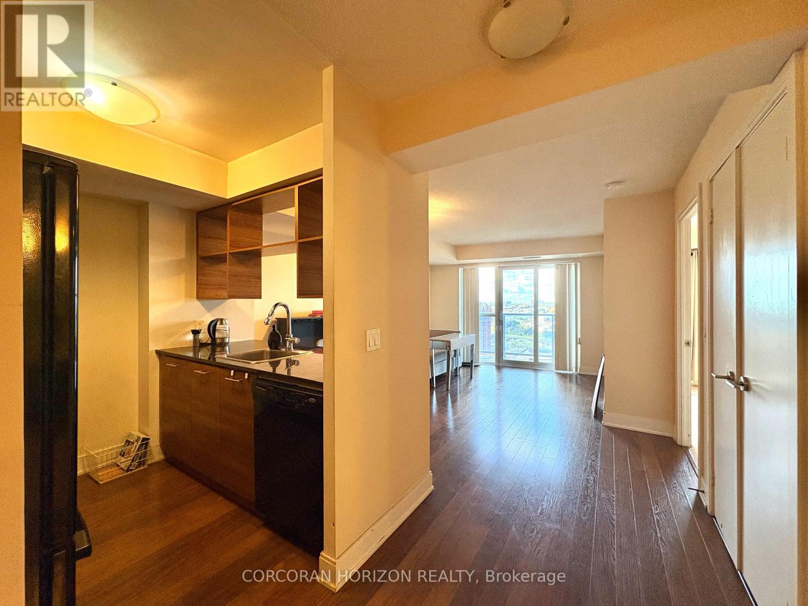 1620 - 135 Village Green Square, Toronto, Ontario  M1S 0G4 - Photo 3 - E14121872
