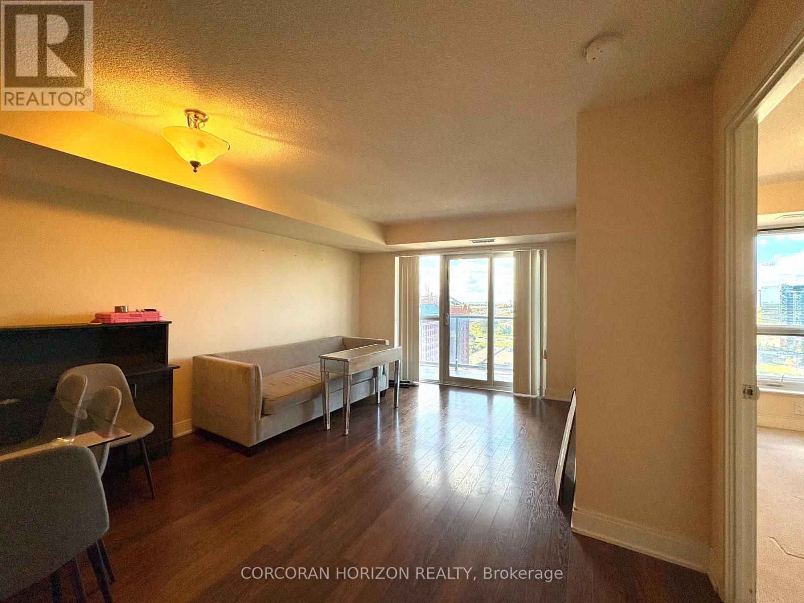 1620 - 135 Village Green Square, Toronto, Ontario  M1S 0G4 - Photo 4 - E14121872