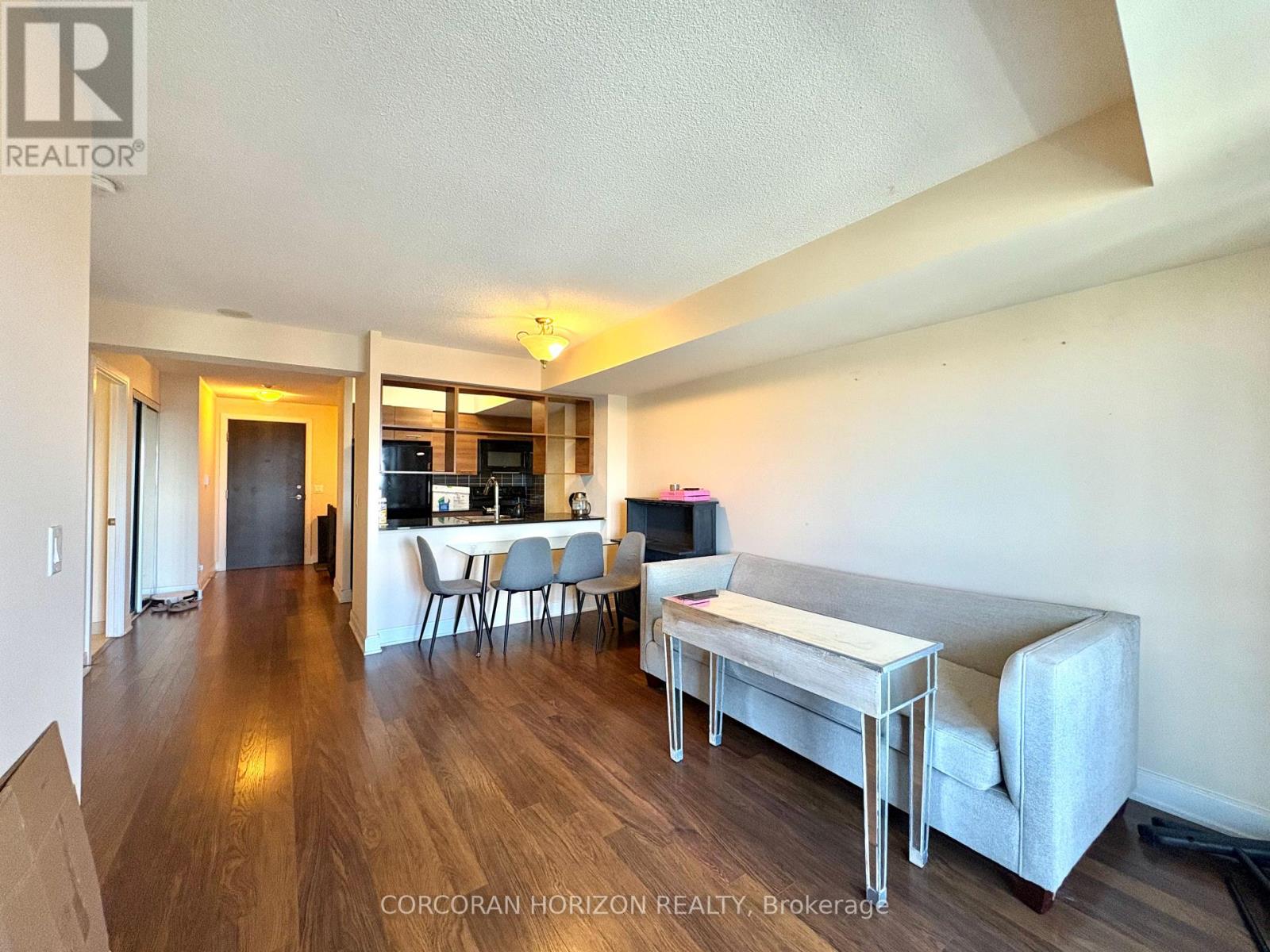 1620 - 135 Village Green Square, Toronto, Ontario  M1S 0G4 - Photo 5 - E14121872
