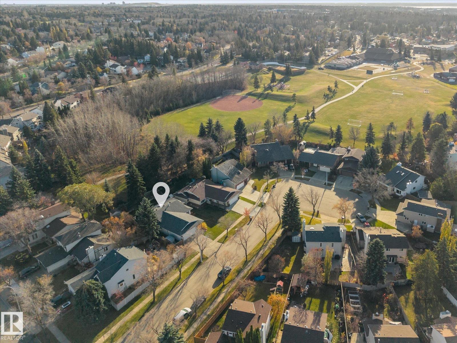11 Woodstock Pl, St. Albert, Alberta  T8N 3P3 - Photo 4 - E4514437