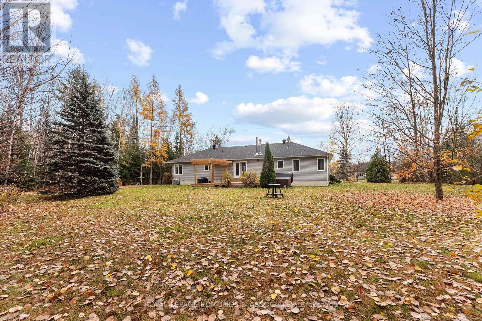 56 Sufian Street, Laurentian Valley, Ontario  K8A 6W6 - Photo 40 - X14121822