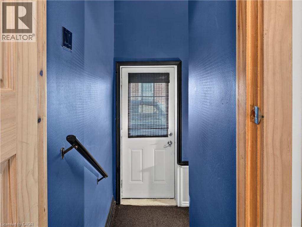 304 East 19th Street, Hamilton, Ontario  L9A 4S7 - Photo 25 - 40873703