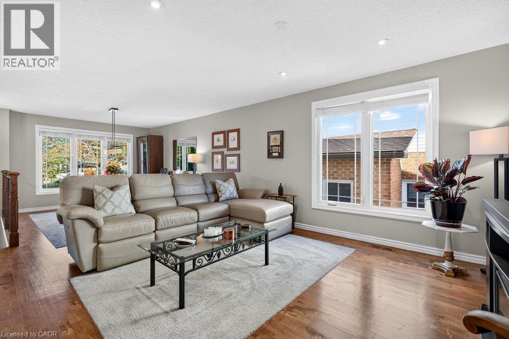 4 Vance Crescent, Waterdown, Ontario  L8B 0B8 - Photo 9 - 40874179