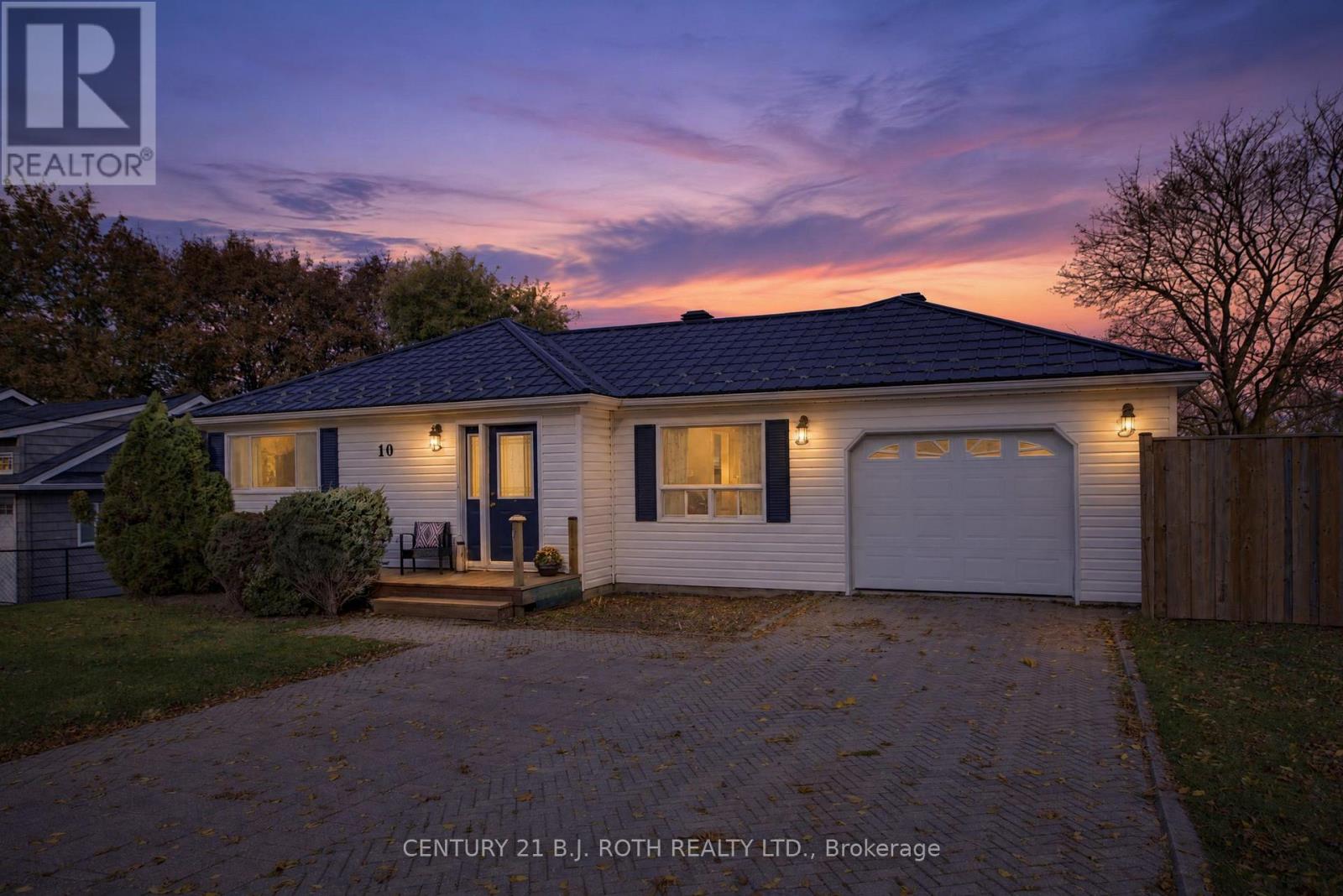 10 East John Street, Innisfil, Ontario  L0L 1L0 - Photo 30 - N14121878