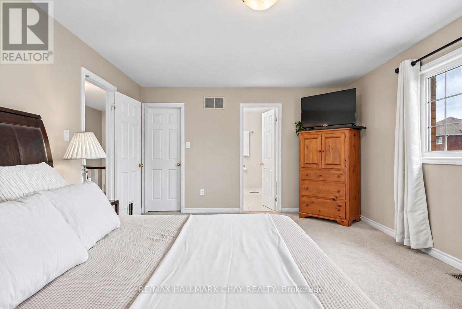 91 Monarchy Street, Barrie (Innis-Shore), Ontario  L4M 0E3 - Photo 19 - S14121852