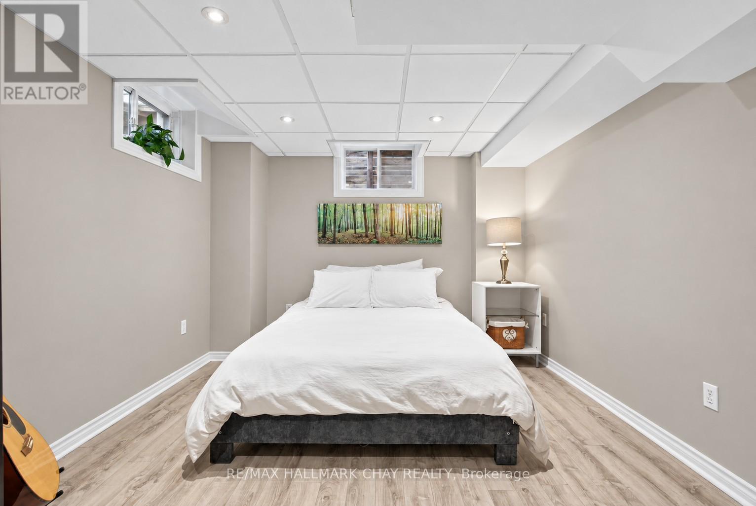 91 Monarchy Street, Barrie (Innis-Shore), Ontario  L4M 0E3 - Photo 28 - S14121852