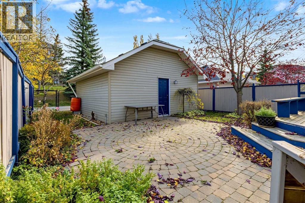 166 Rocky Ridge Green NW, Calgary, Alberta T3G 4R6 - Photo 27 - A2353277