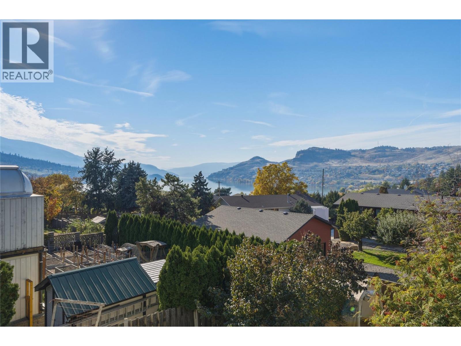 9102 Cherry Lane, Coldstream, British Columbia  V1B 1V9 - Photo 10 - 10404462