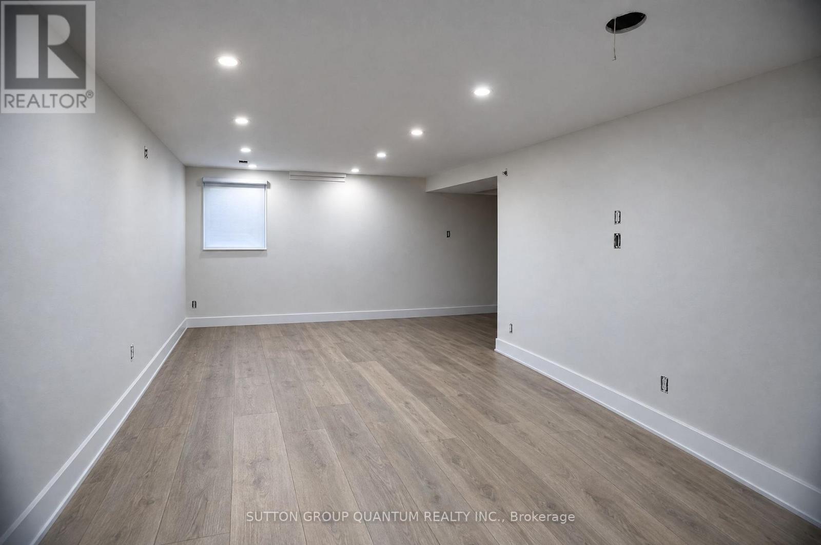 1237 Sycamore Drive, Burlington, Ontario  L7M 1G8 - Photo 23 - W14120408