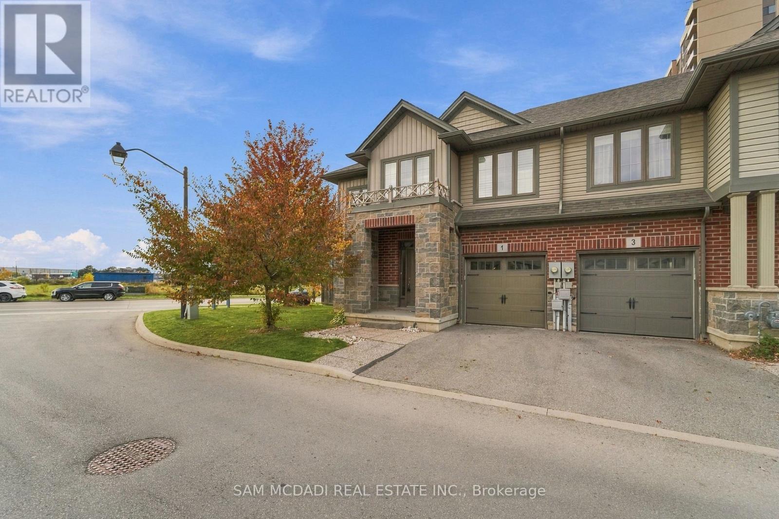 1 Southshore Crescent, Hamilton, Ontario  L8E 0J3 - Photo 2 - X14121752