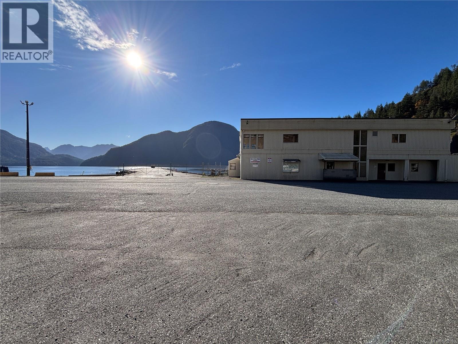 1 Mill Rd, Gold River, British Columbia  V0P 1G0 - Photo 8 - 1052999