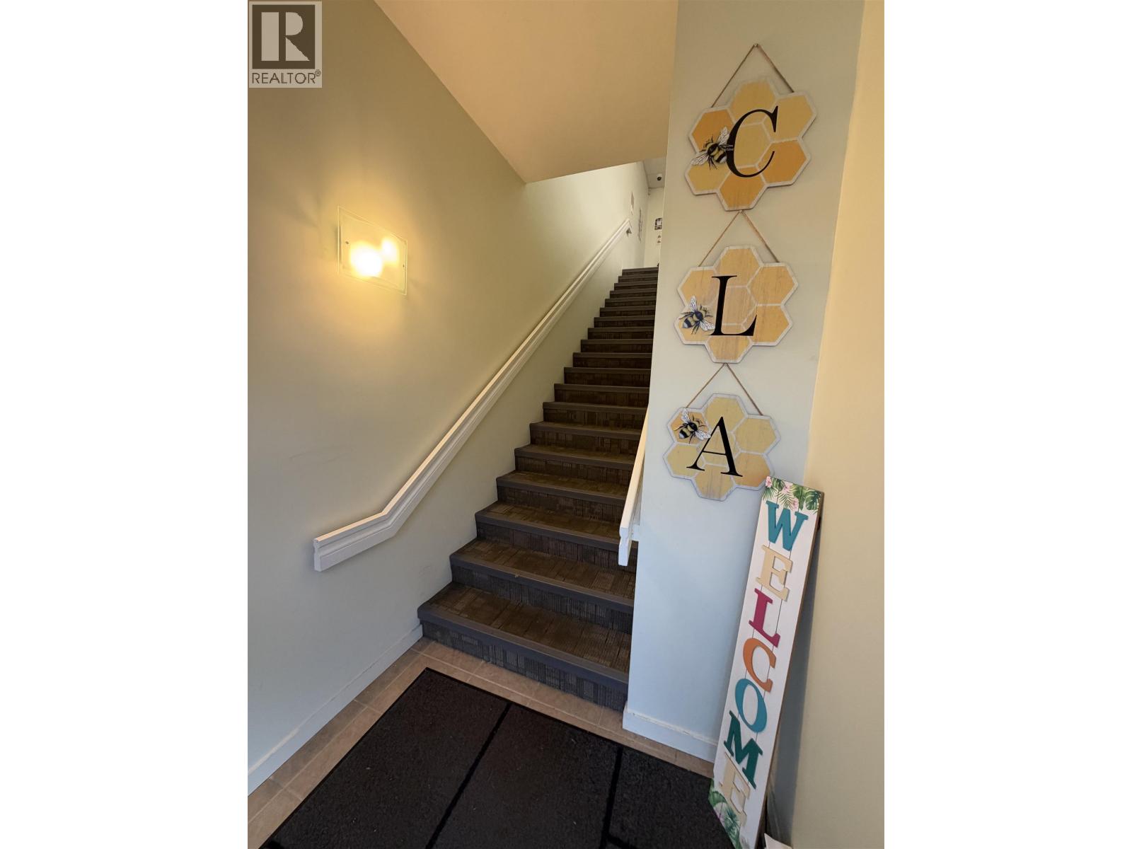 210 8833 ODLIN CRESCENT