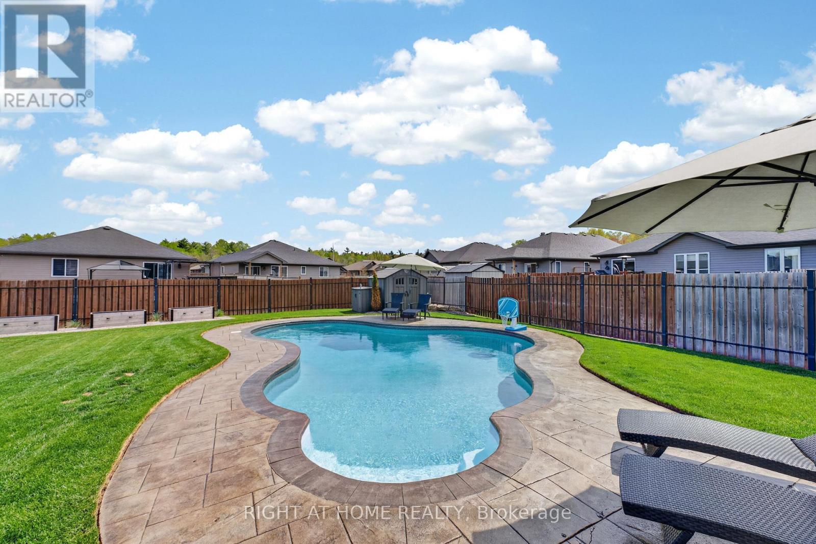 29 Woodburn Drive, Quinte West, Ontario  K8V 0E1 - Photo 33 - X14119242