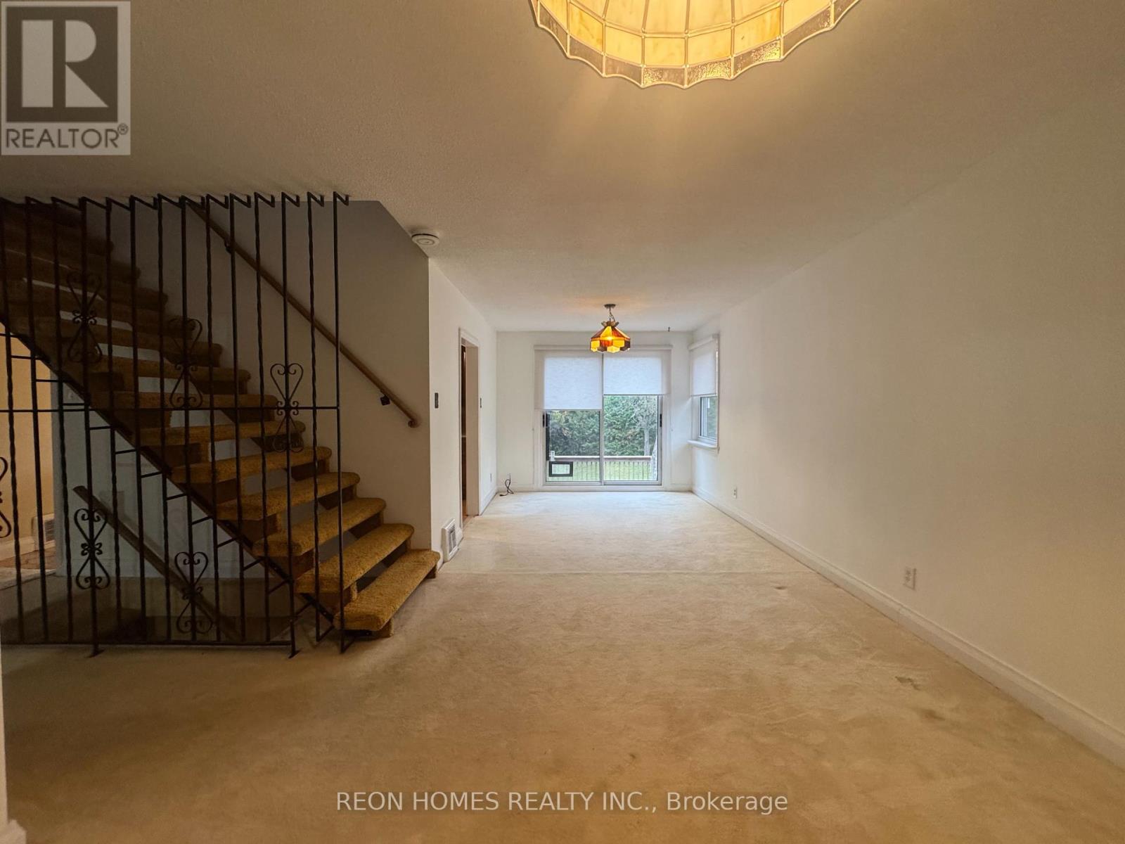 59 Scarboro Avenue, Toronto, Ontario  M1C 1M2 - Photo 8 - E13742688