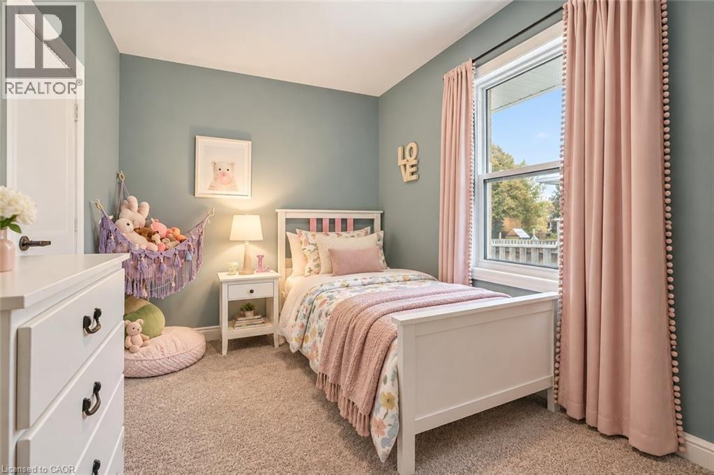 22 Fifth Avenue, Cambridge, Ontario  N1S 2E9 - Photo 11 - 40873862