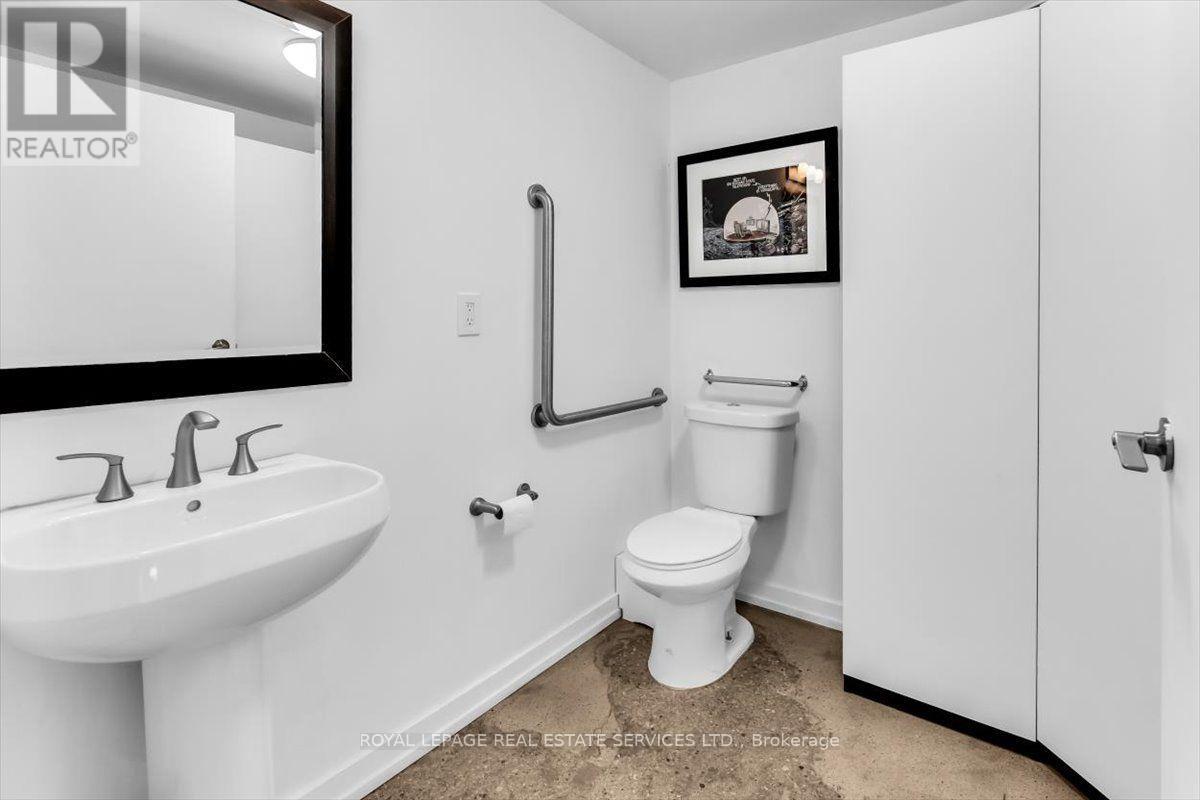 C103 - 10 Mallard Road, Toronto, Ontario  M3B 0A7 - Photo 15 - C14121904