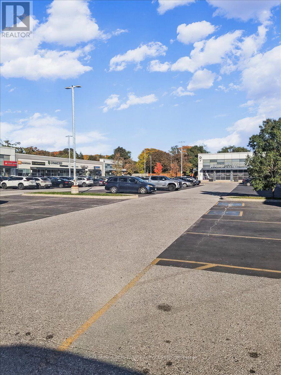 C103 - 10 Mallard Road, Toronto, Ontario  M3B 0A7 - Photo 4 - C14121904