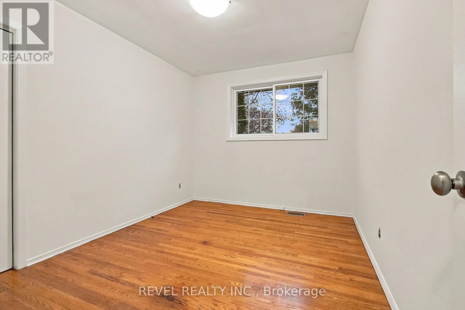 70 Parkway Crescent, Clarington, Ontario  L1C 1C1 - Photo 20 - E14122000