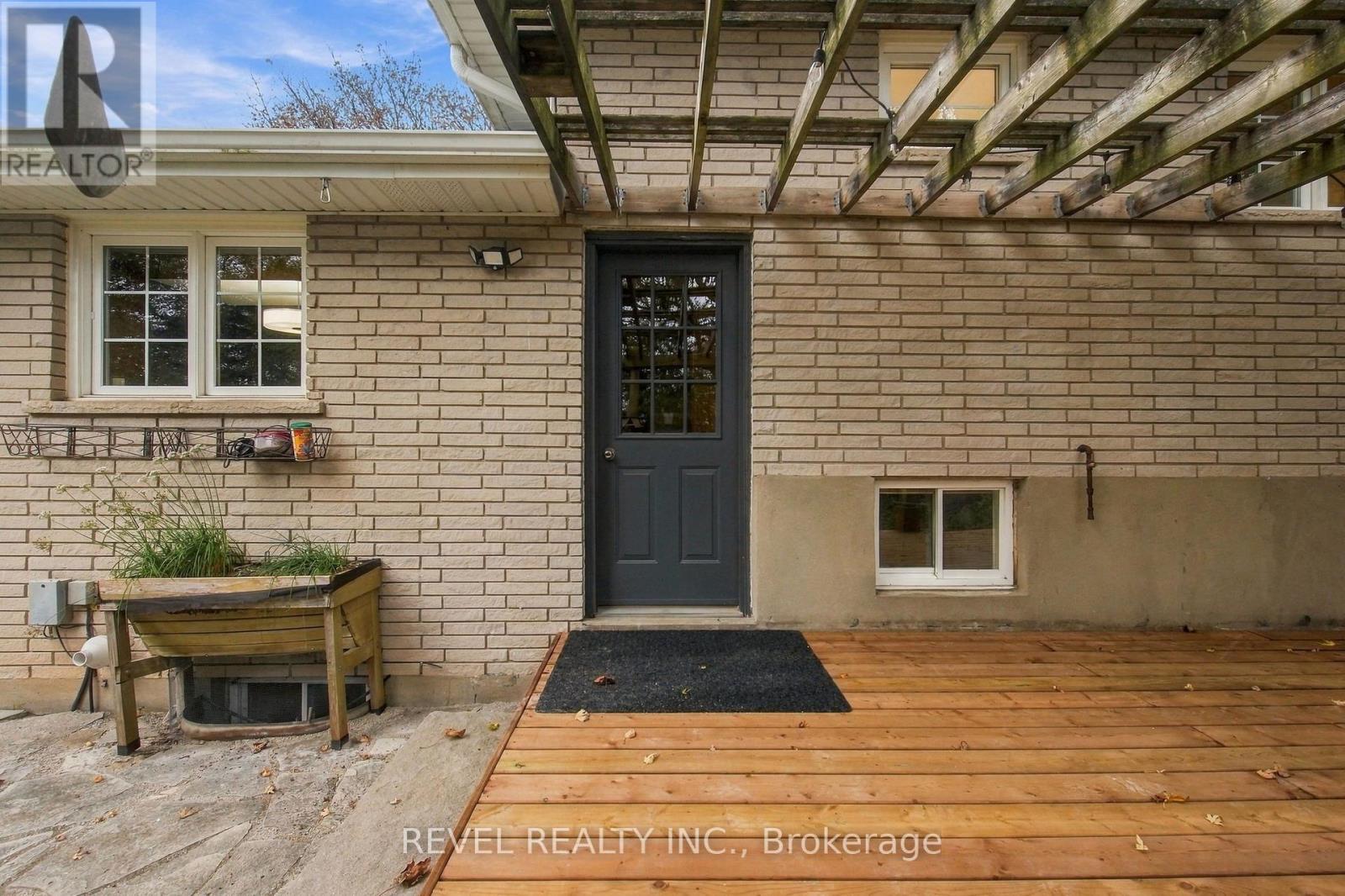 70 Parkway Crescent, Clarington, Ontario  L1C 1C1 - Photo 33 - E14122000