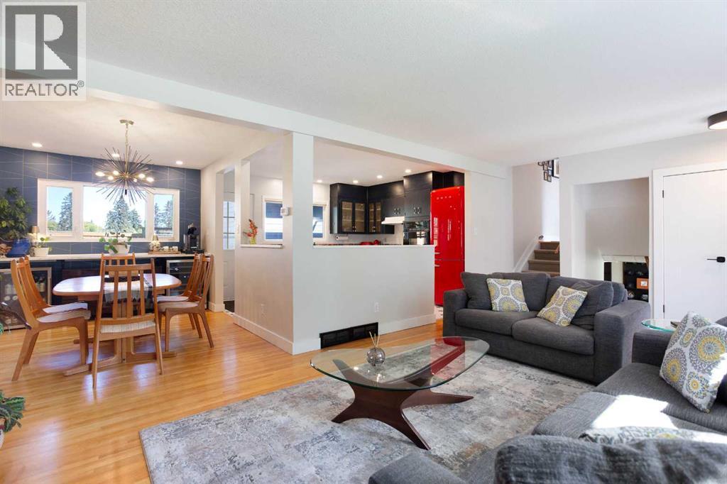 728 71 Avenue SW, Calgary, Alberta  T2V 0R4 - Photo 10 - A2349122