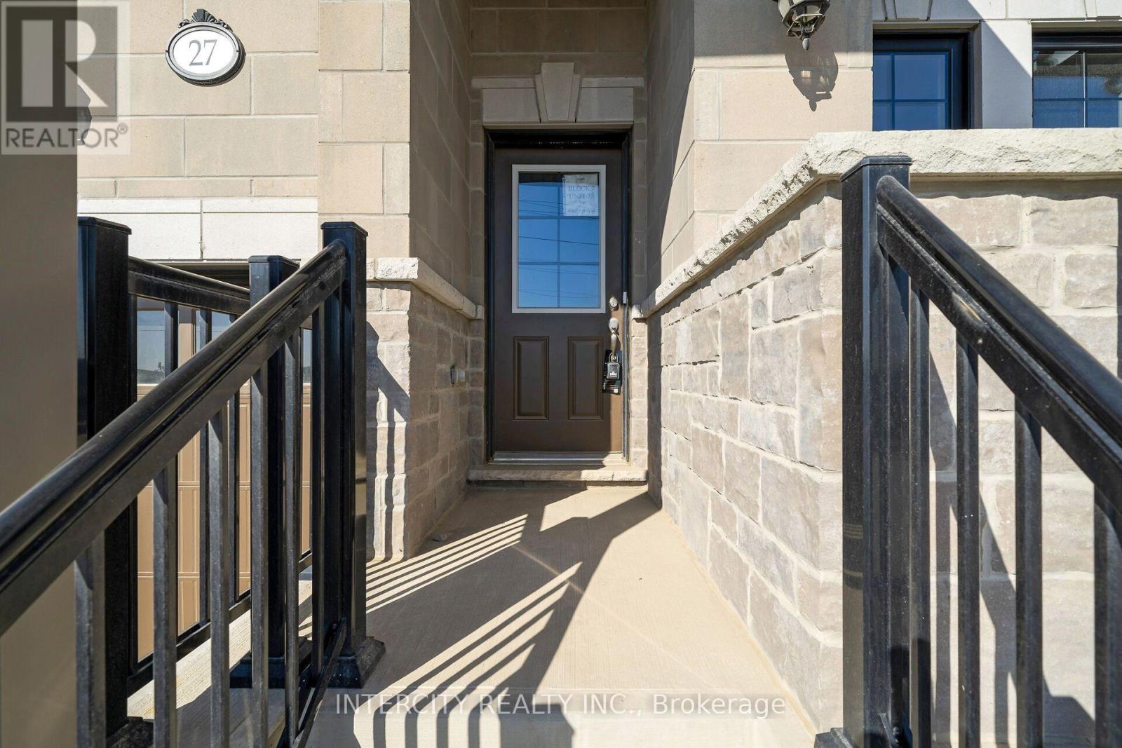 Blk7-Th35 - 27 Sunbird Way, Halton Hills, Ontario  X0X 0X0 - Photo 2 - W14121708
