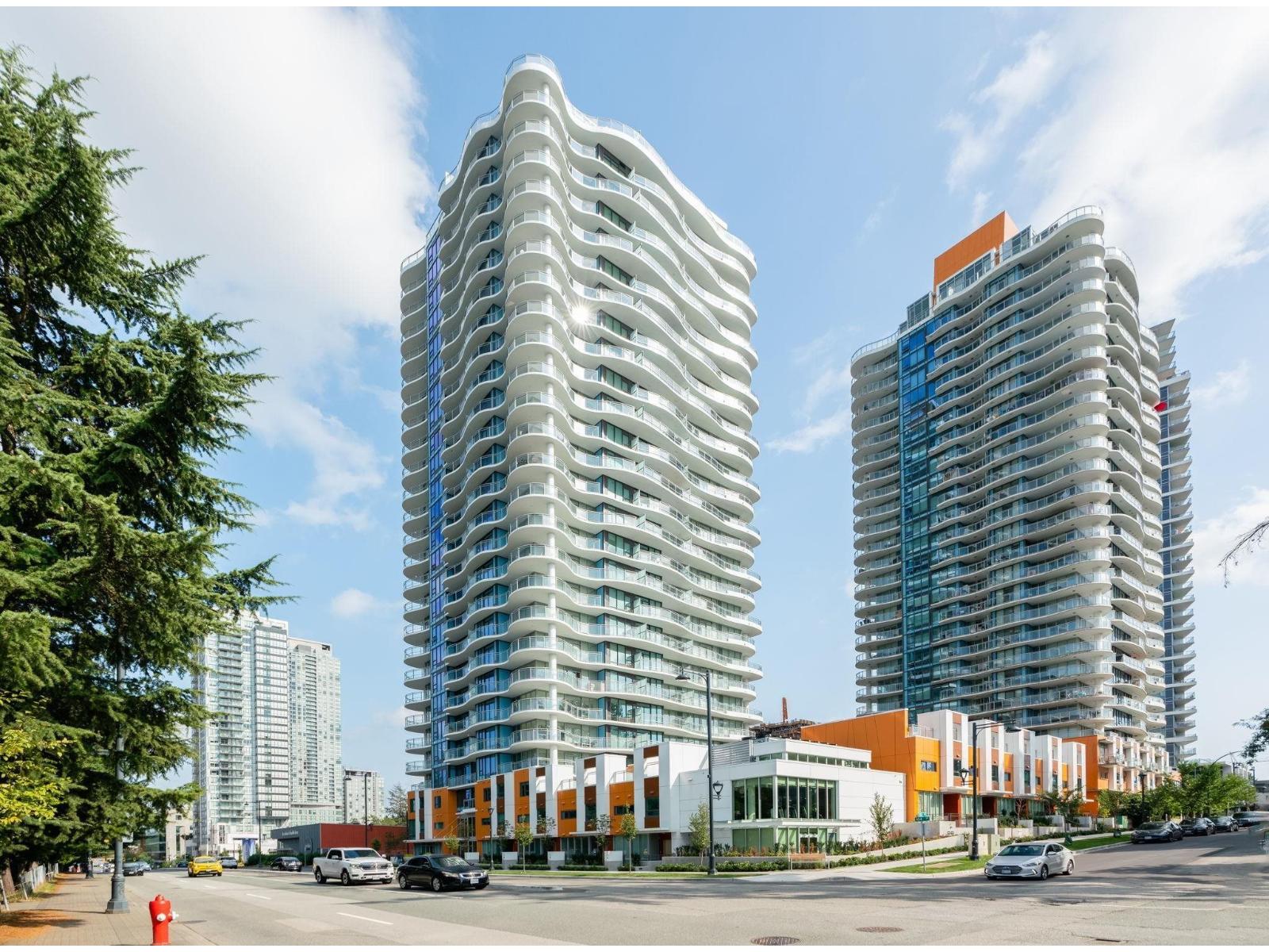 709 13318 104 Avenue, Surrey, British Columbia  V3T 0R2 - Photo 1 - R3177700