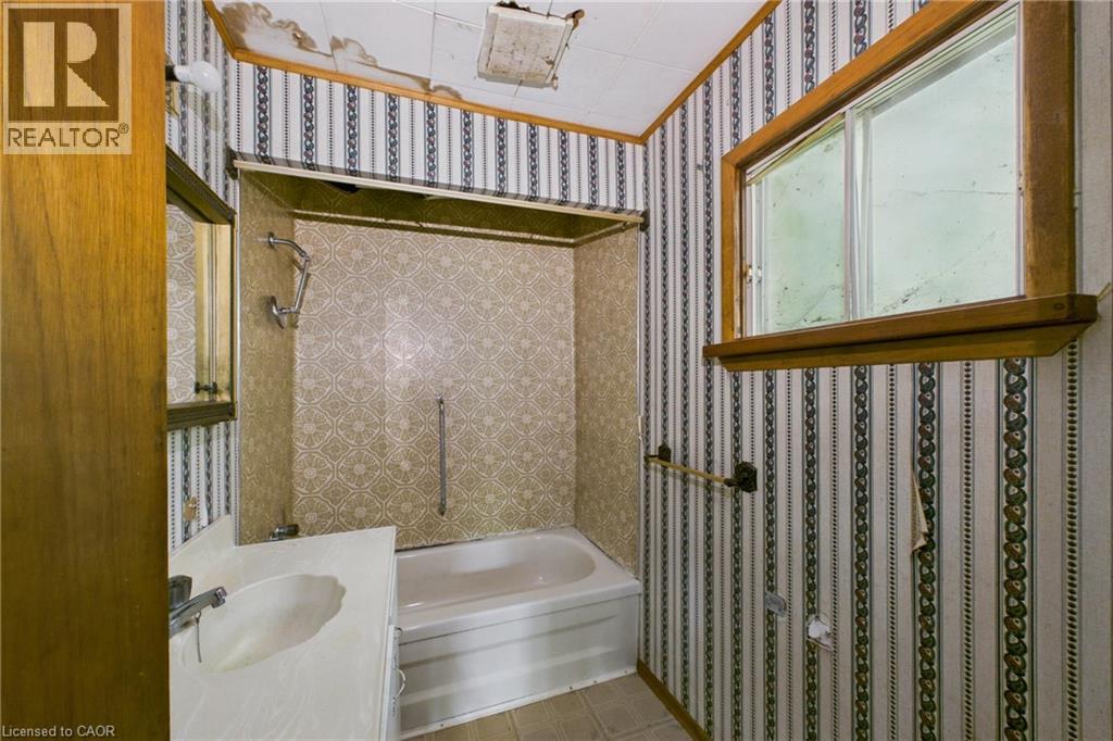 115 Broadbent Road, Mckellar, Ontario  P0C 1G0 - Photo 9 - 40869220