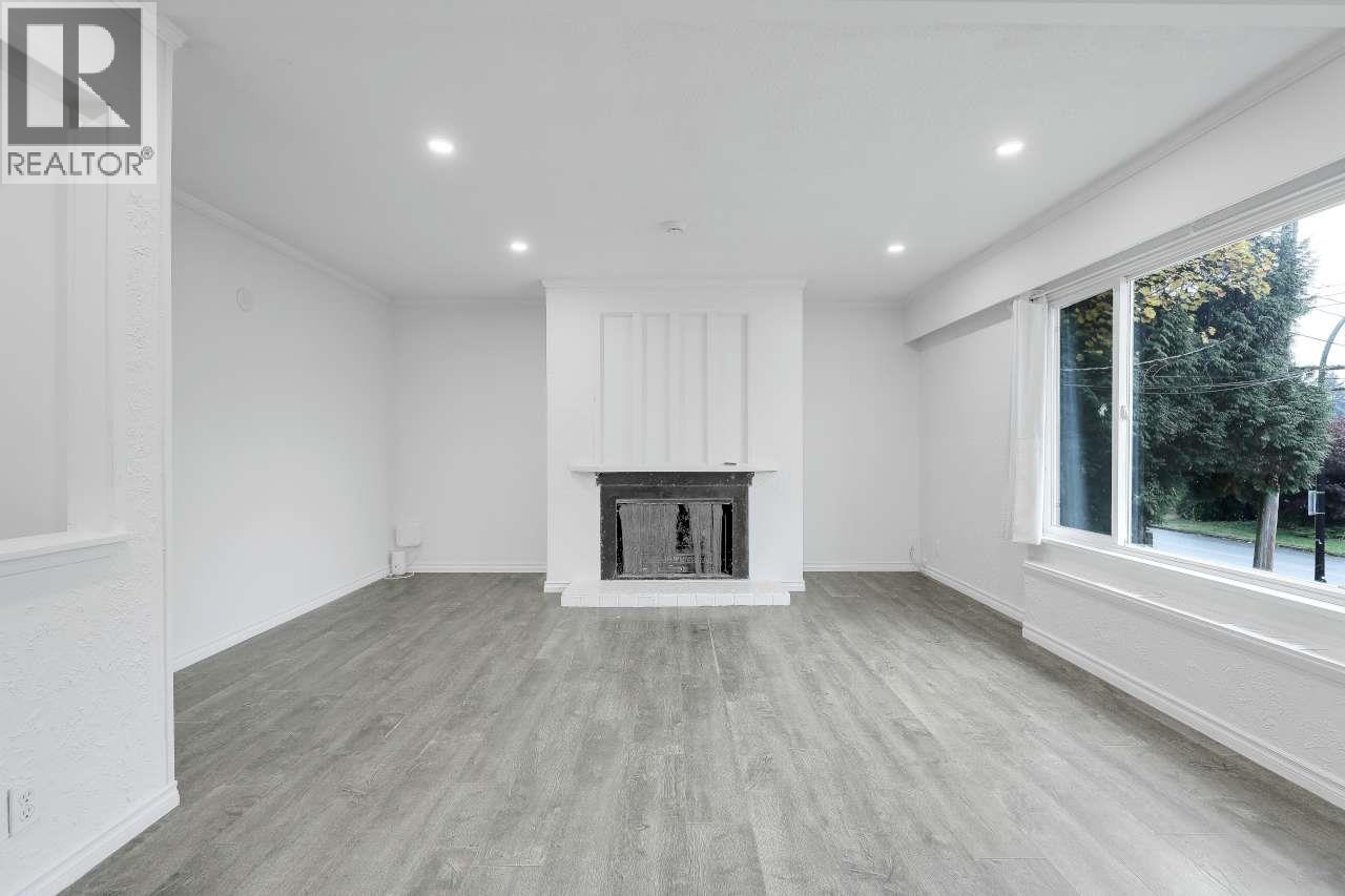 20986 117 Avenue, Maple Ridge, British Columbia  V2X 2G6 - Photo 3 - R3178792